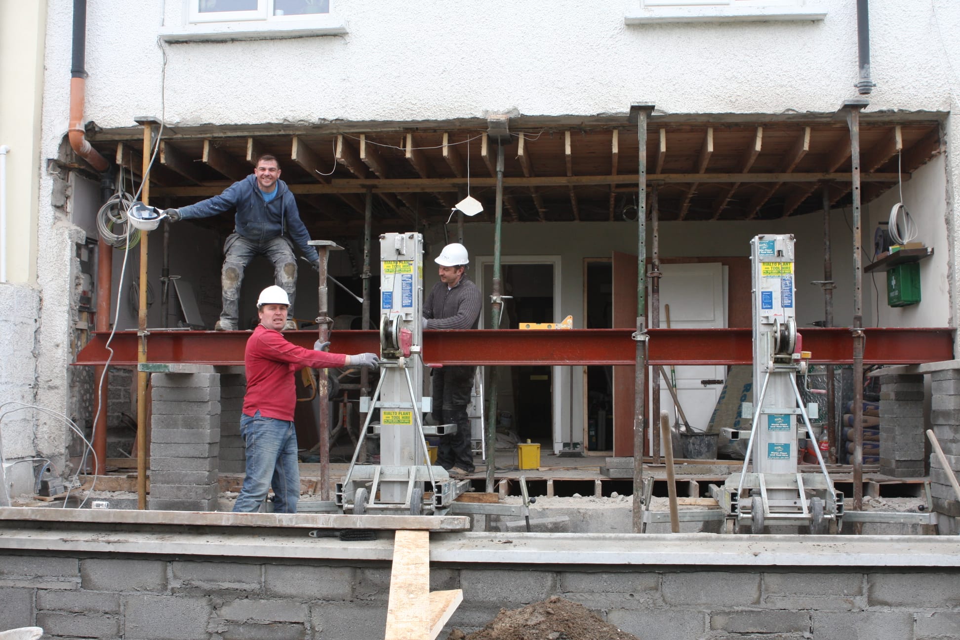 Building Berg team at work